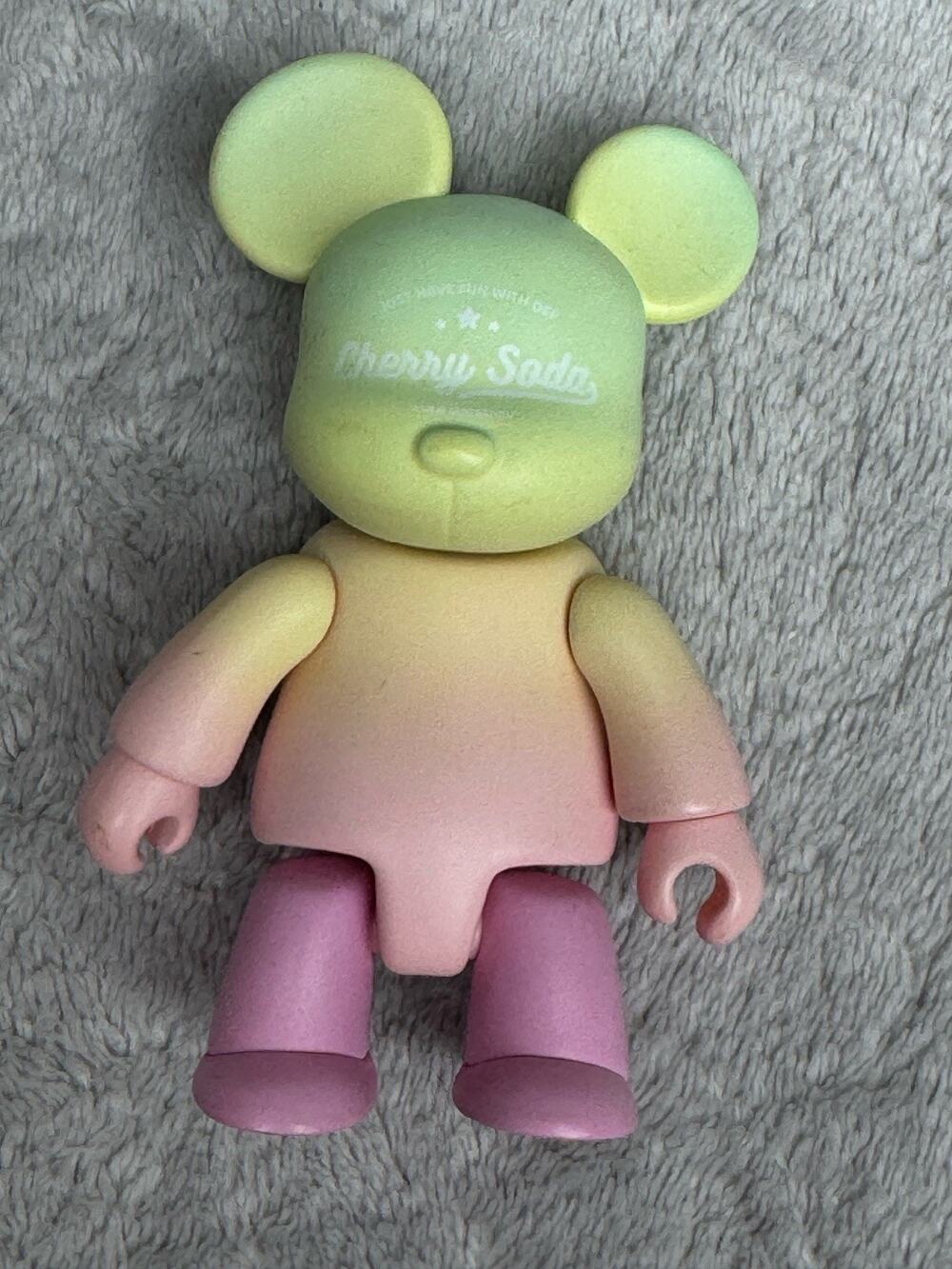 Qee Toy2R Cherry Soda Bear